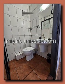 �azienka pokoju z aneksem kuchennym